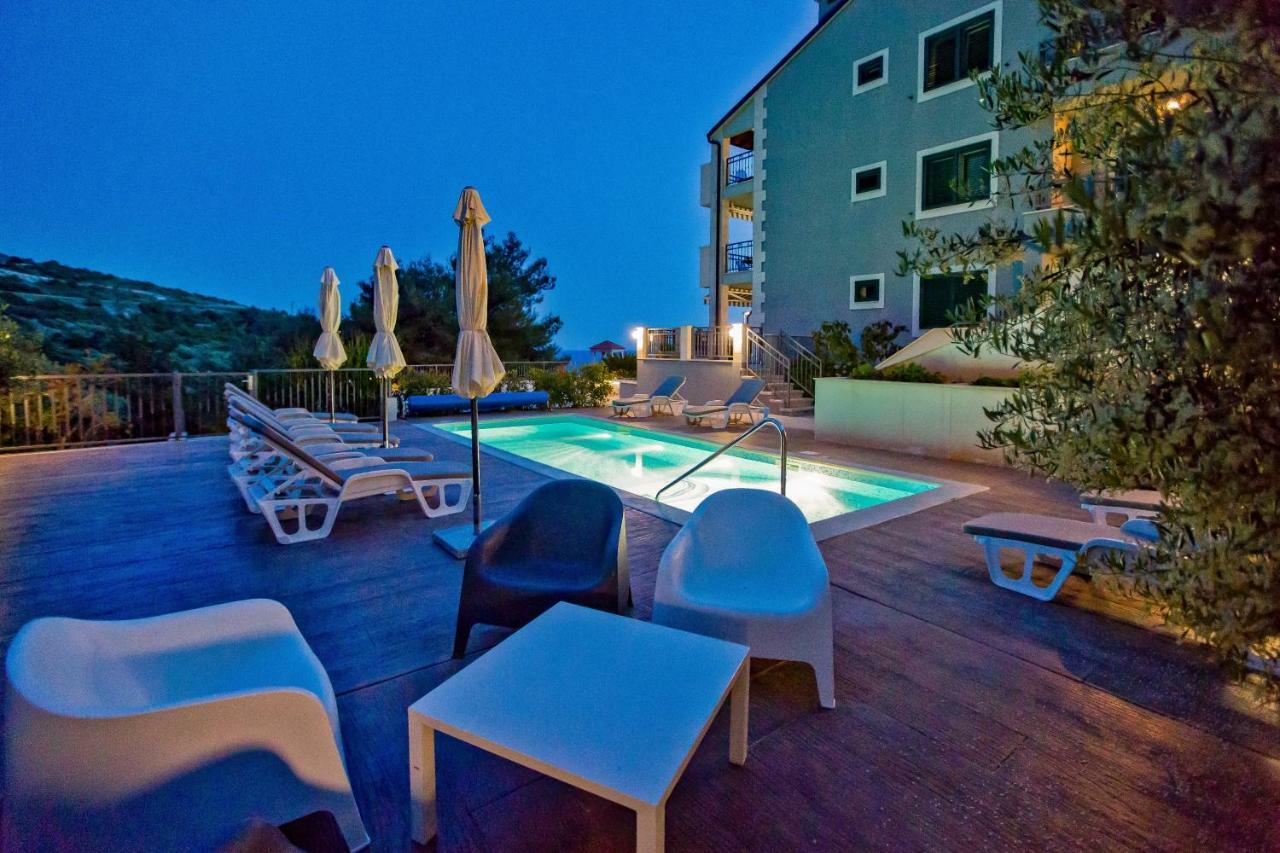 Island Hvar Seaside Villa Levanda With Beach, Pool & Seaview Hvar Town Exterior photo