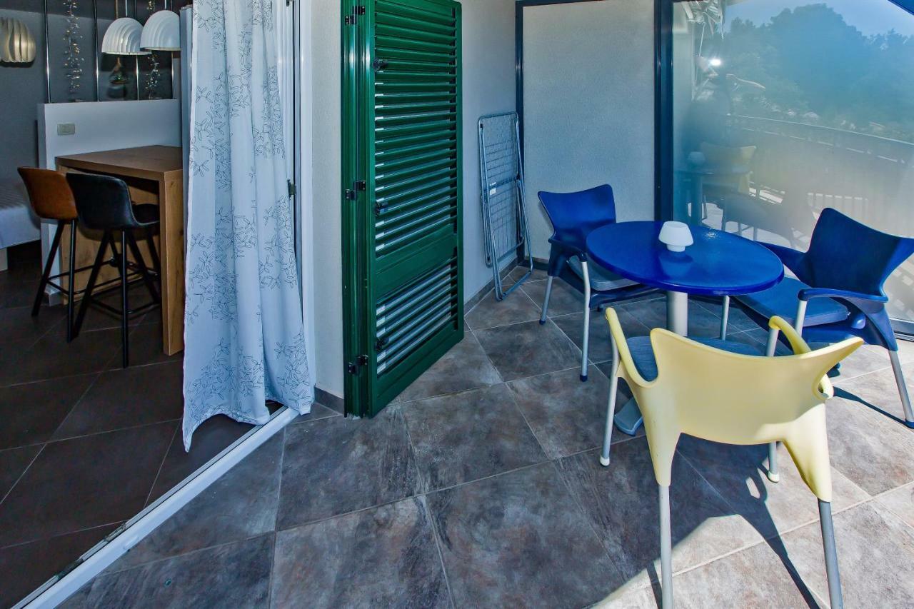 Island Hvar Seaside Villa Levanda With Beach, Pool & Seaview Hvar Town Exterior photo